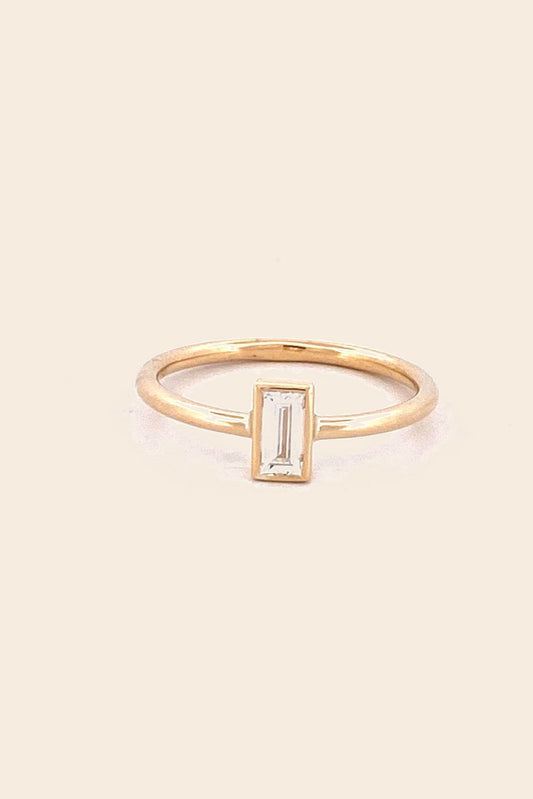 The Signature Ring - Baguette
